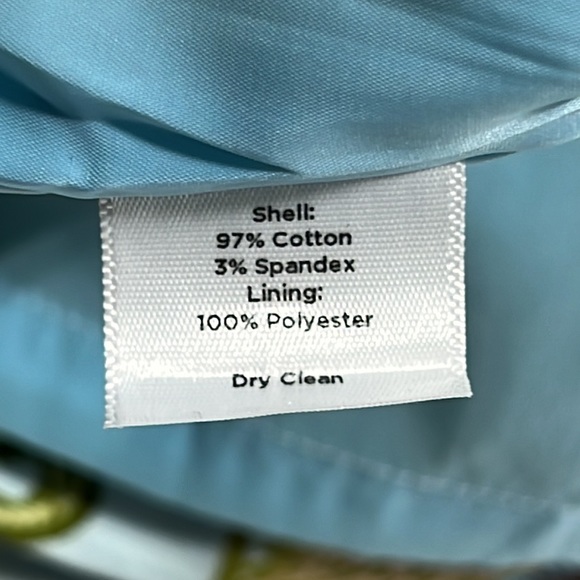 TALBOTS || Blue Floral Knee Length Skirt. Sz. 8P - Picture 8 of 8